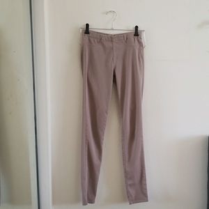Uniqlo khaki jeggings